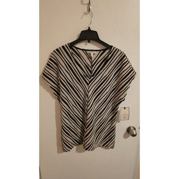 Dana Buchman Blouse Pullover Vneck Womens Size XL Office Preppy Church NWT - Picture 1 of 10